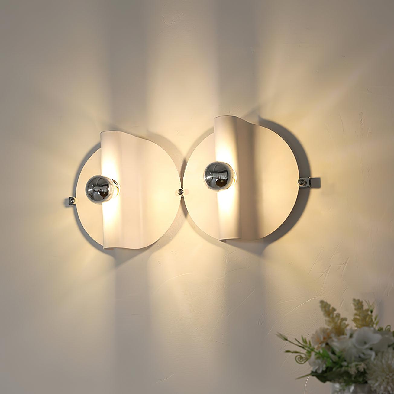 WOW Space Wall Lamp