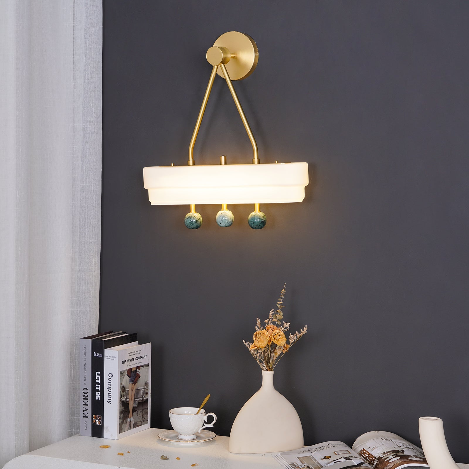 WOW Spate Wall light