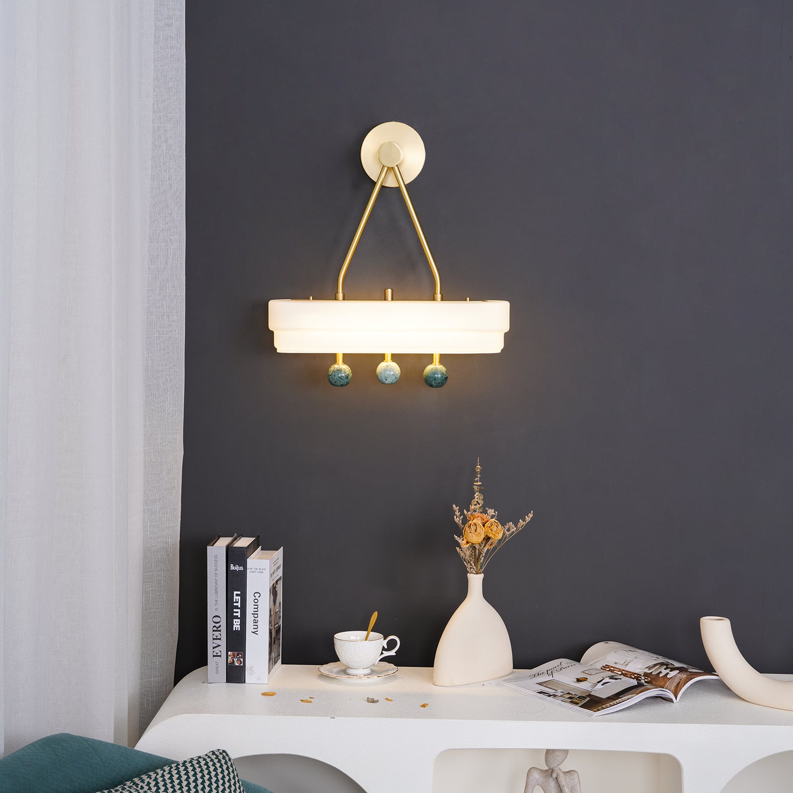 WOW Spate Wall light