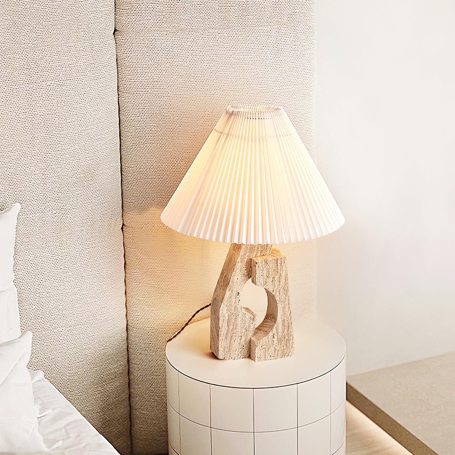 WOW Stone Pillar Table Lamp