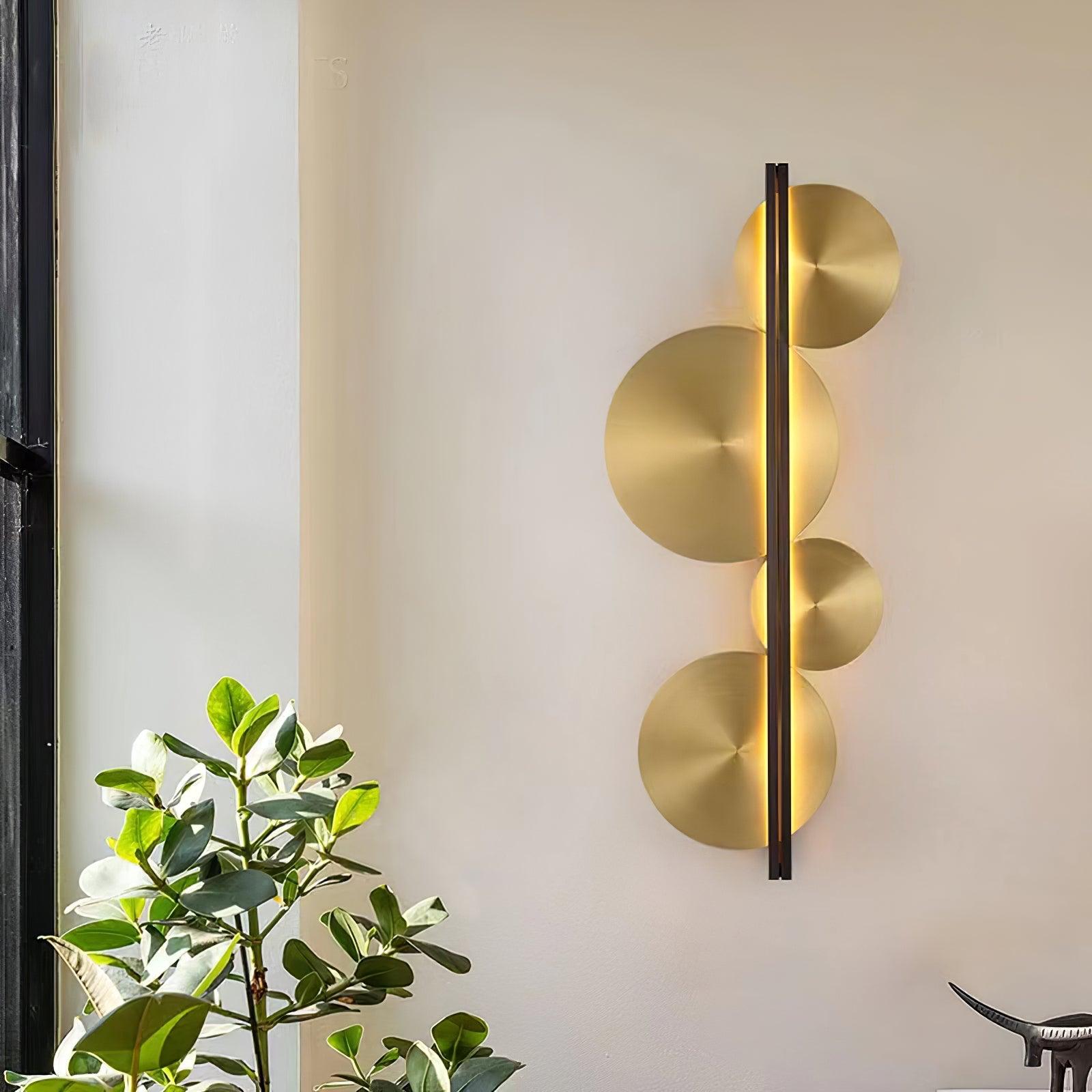 WOW Strate Wall Lamp