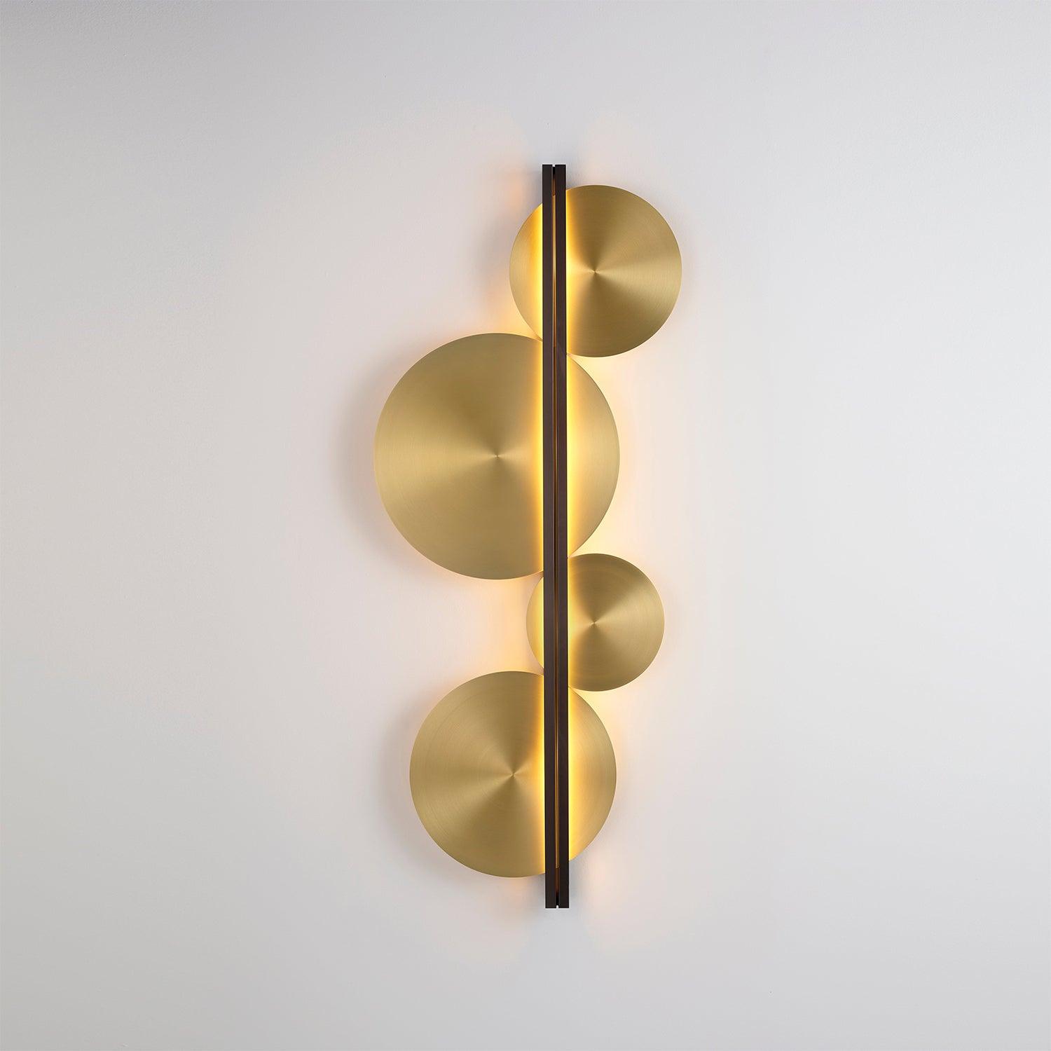 WOW Strate Wall Lamp
