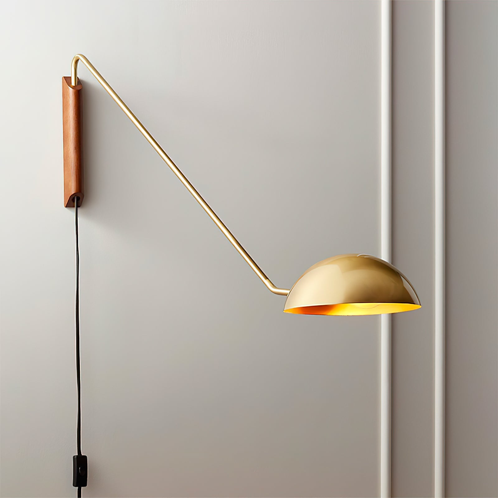 WOW Swing Dome Wall Light