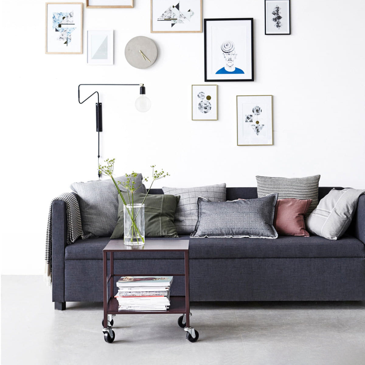 WOW Swing Wall Lamp