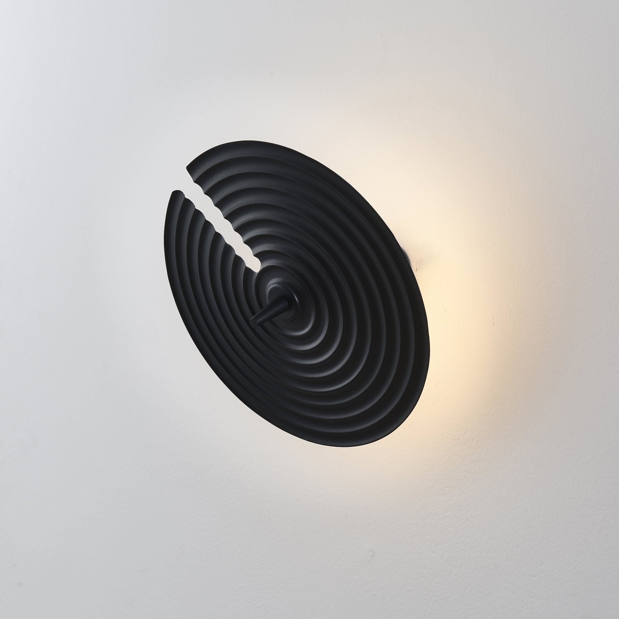 WOW Symphony Wall Lamp
