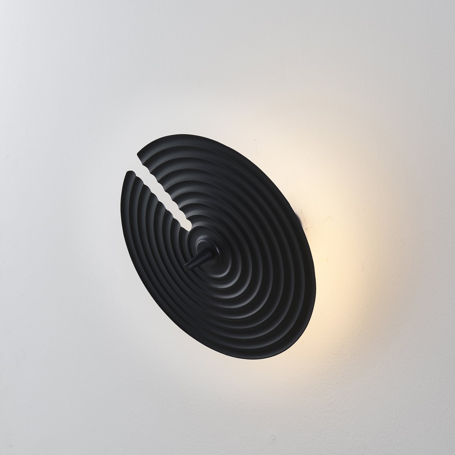 WOW Symphony Wall Lamp