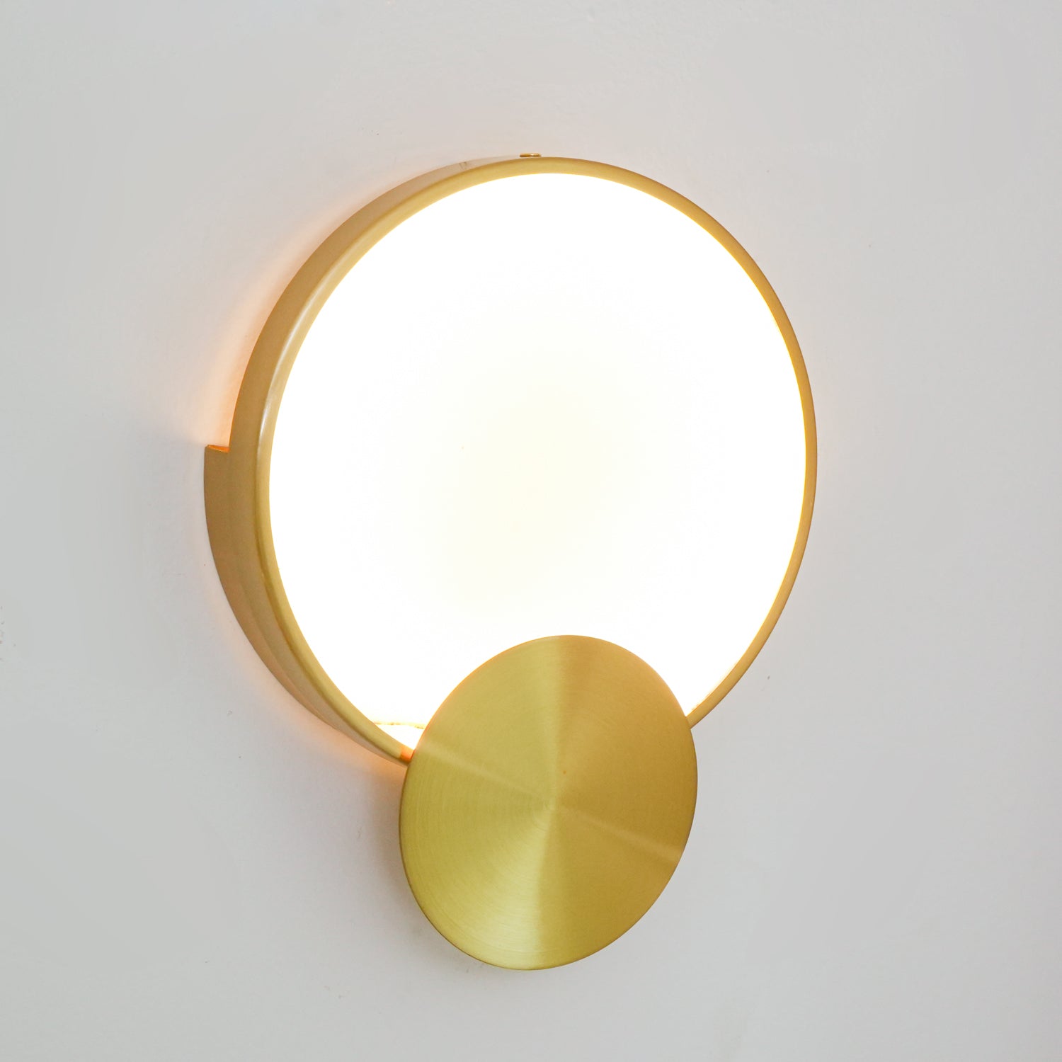 WOW Terra Svet Wall Lamp