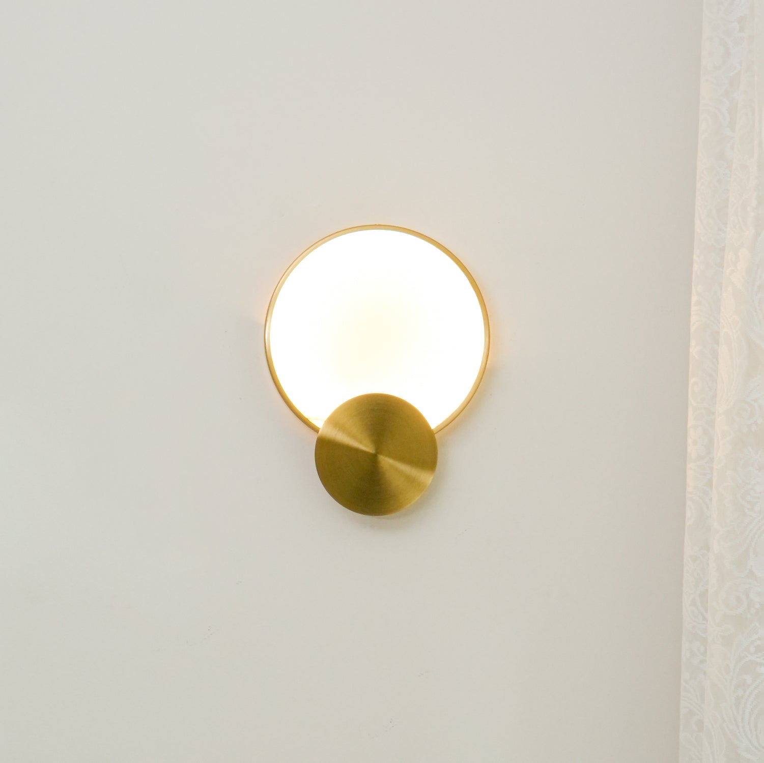 WOW Terra Svet Wall Lamp