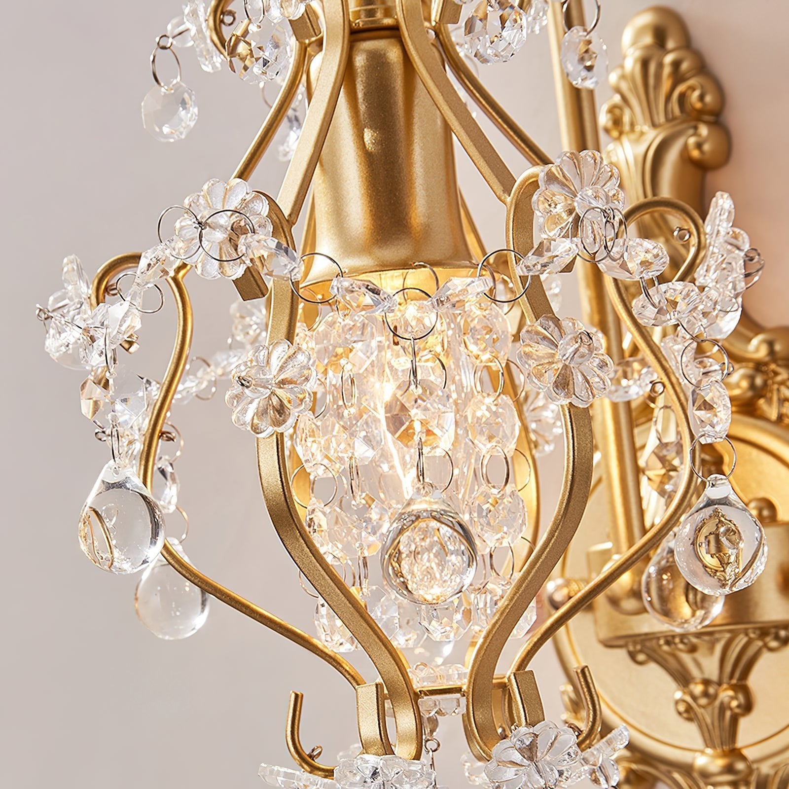 WOW Timon Crystal Wall Lamp