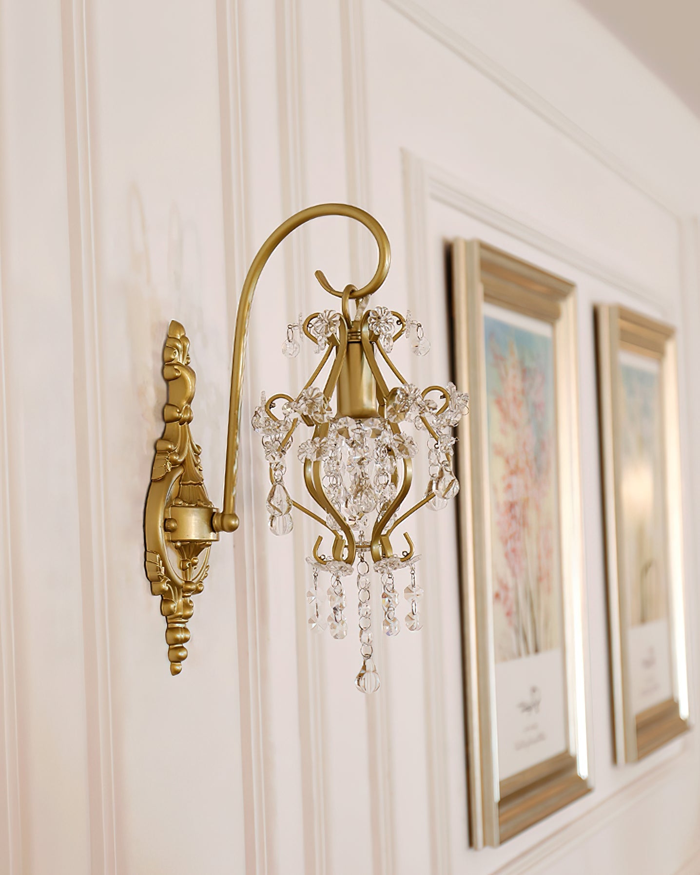 WOW Timon Crystal Wall Lamp