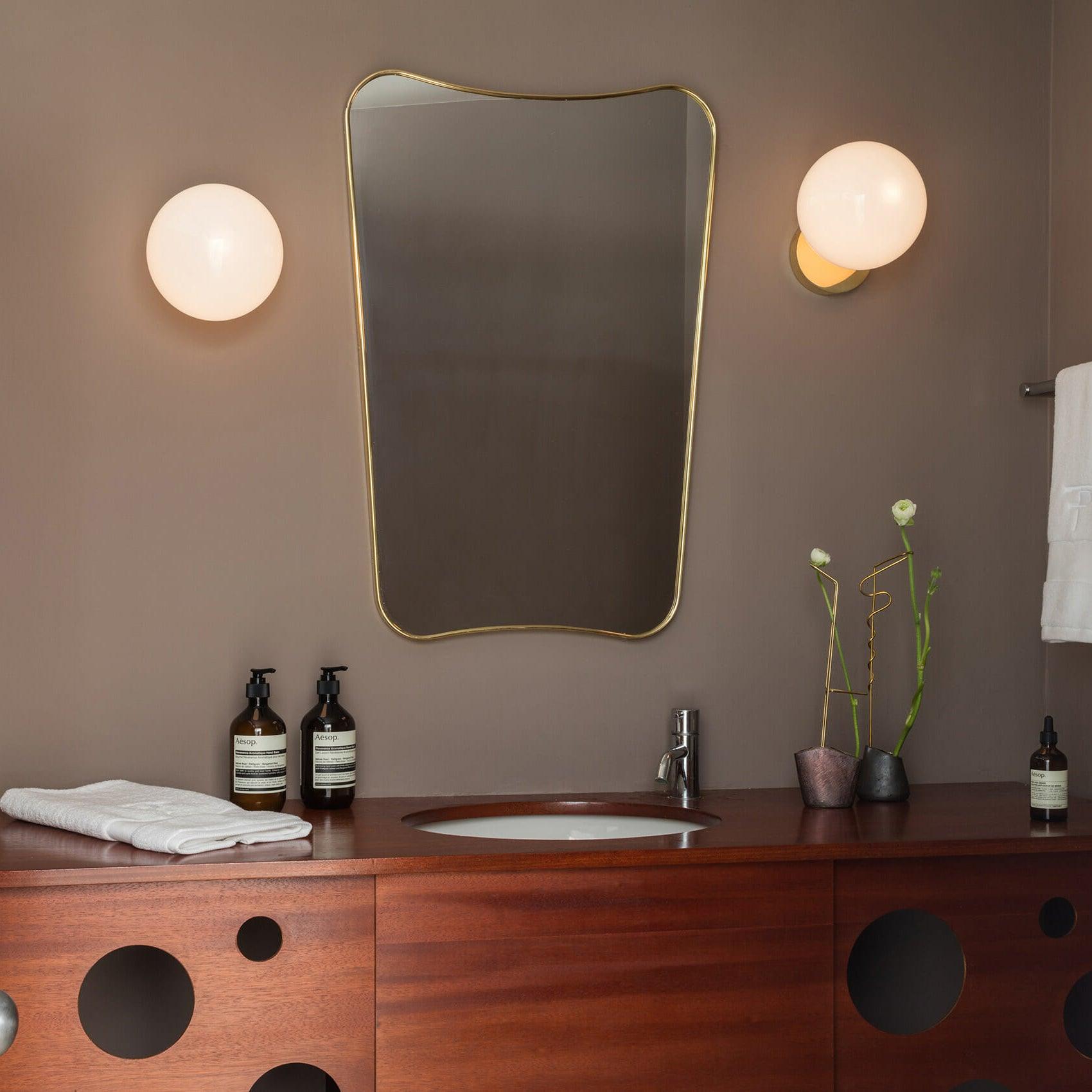 WOW Tip of The Tongue Wall Lamp