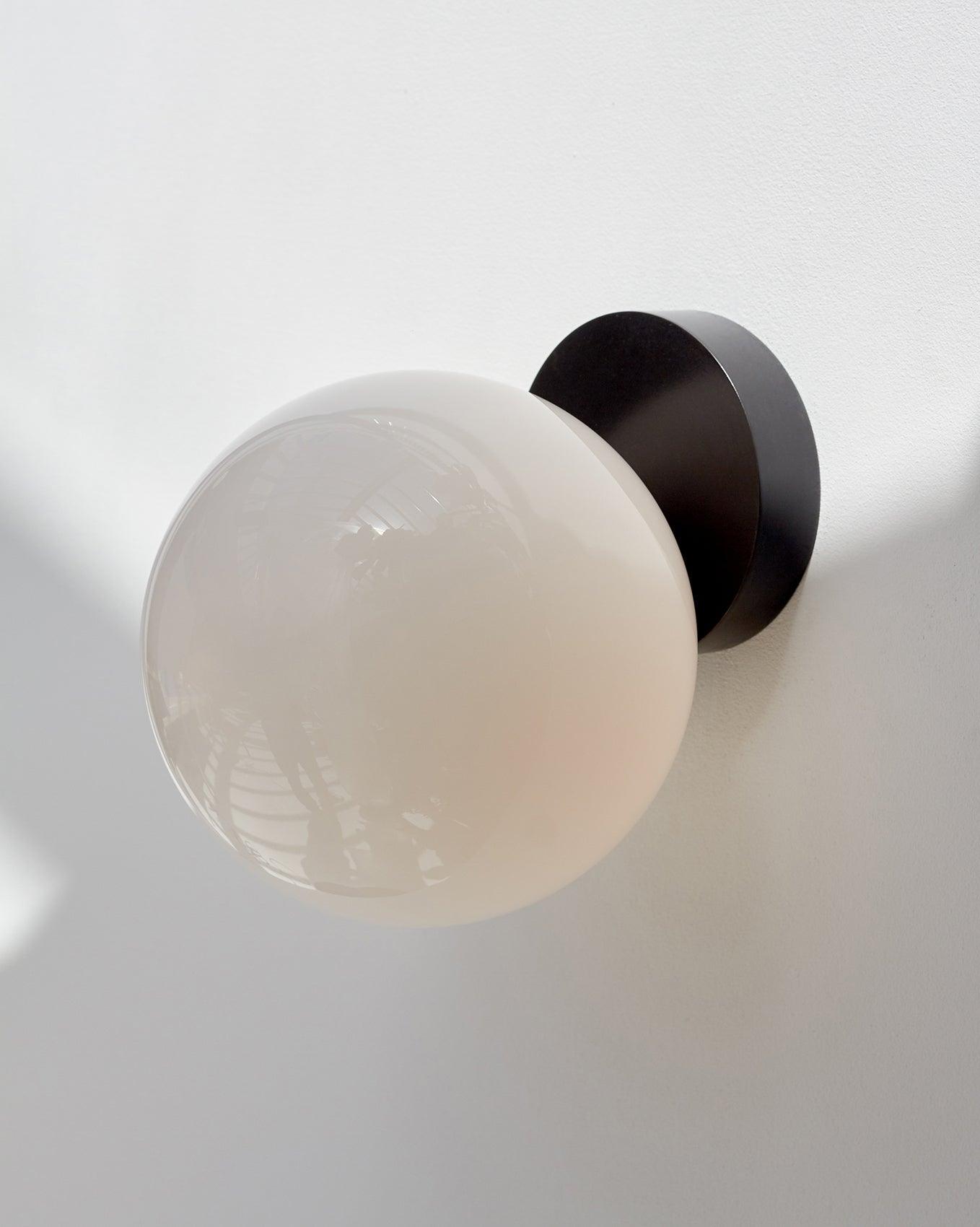 WOW Tip of The Tongue Wall Lamp