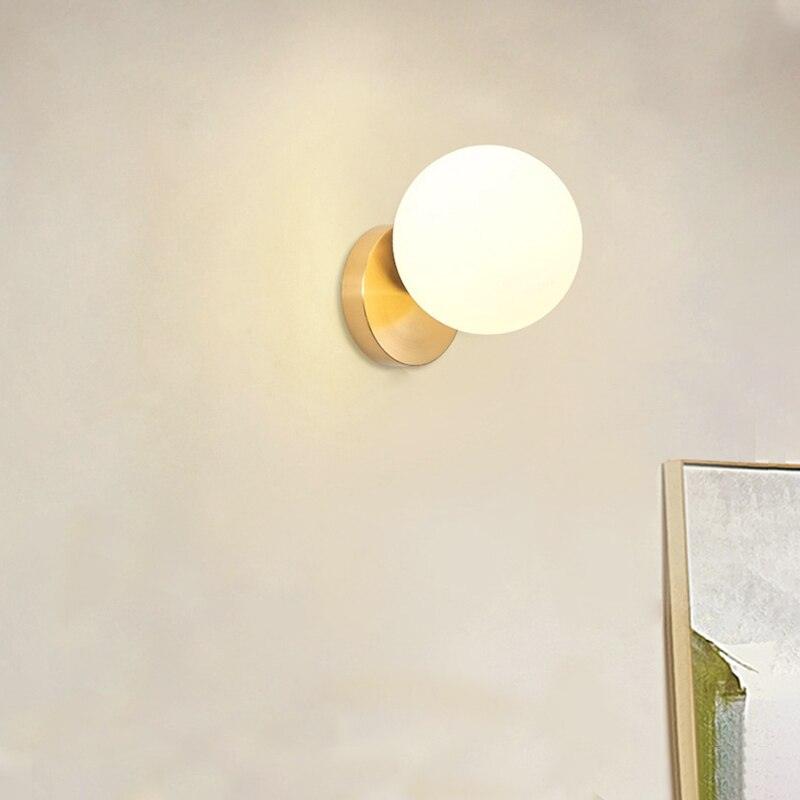 WOW Tip of The Tongue Wall Lamp