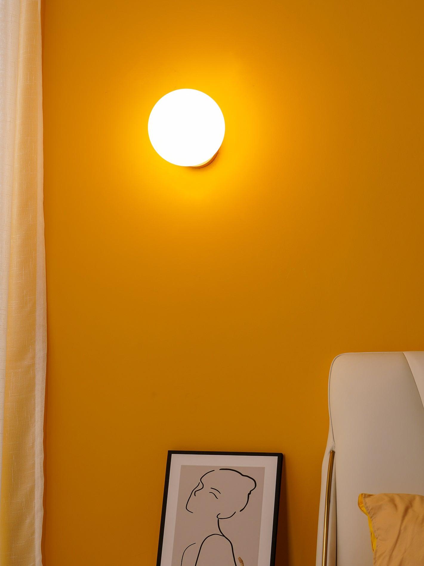 WOW Tip of The Tongue Wall Lamp