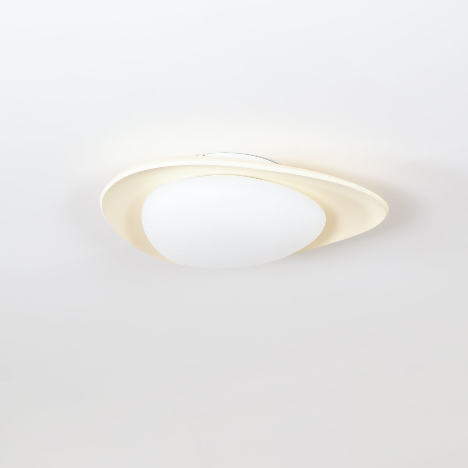 WOW Tonia Ceiling Lamp