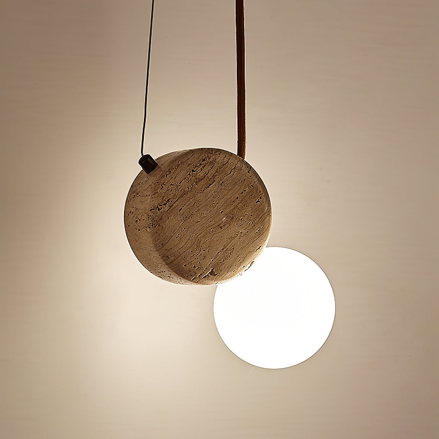WOW Tranquil Glow Pendant Lamp