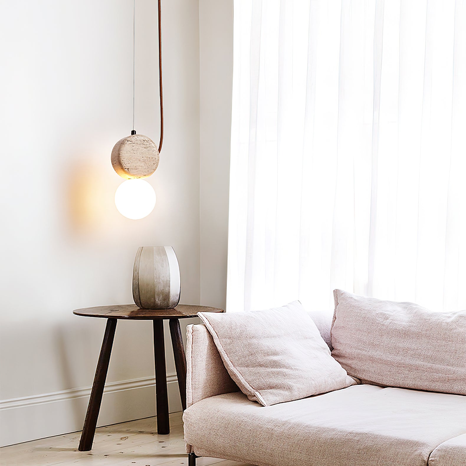 WOW Tranquil Glow Pendant Lamp