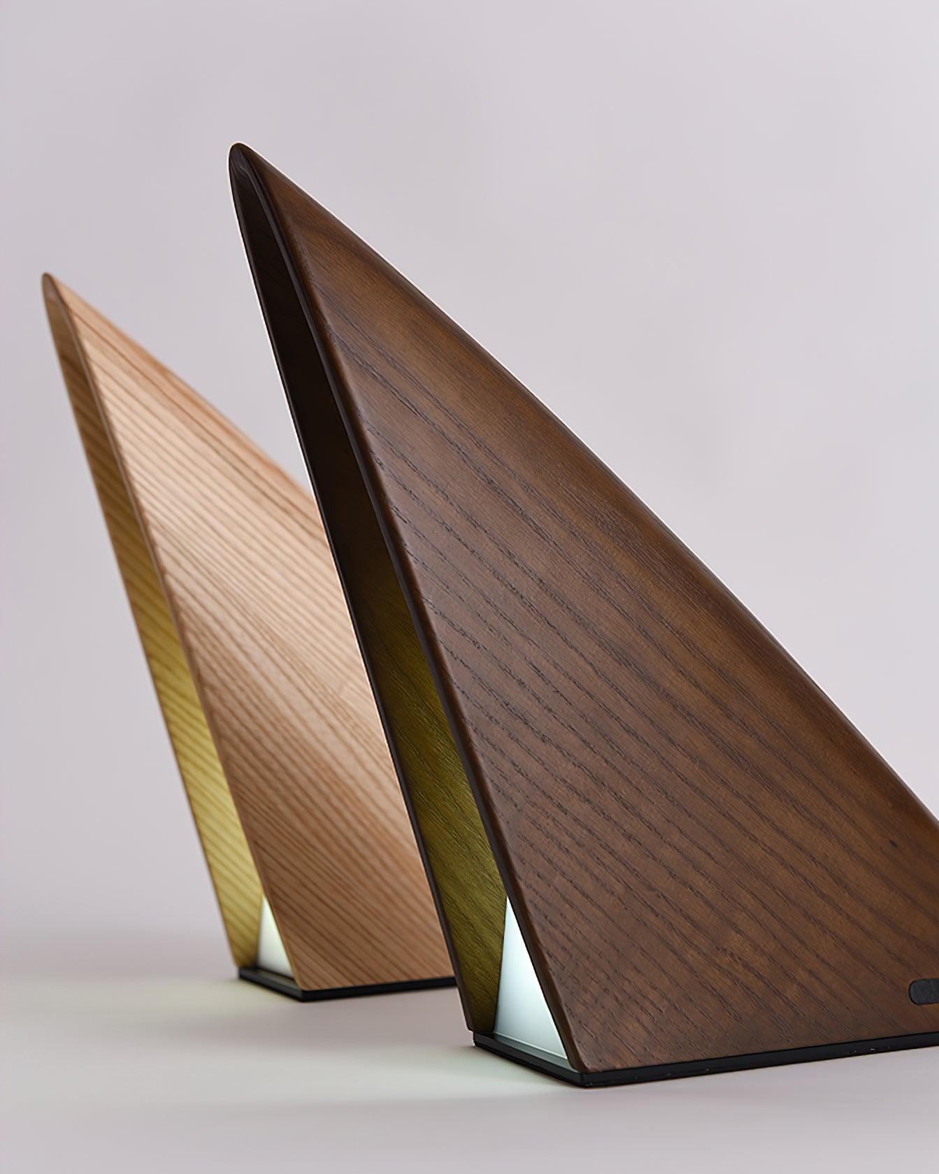 Wow Triangular Table Lamp