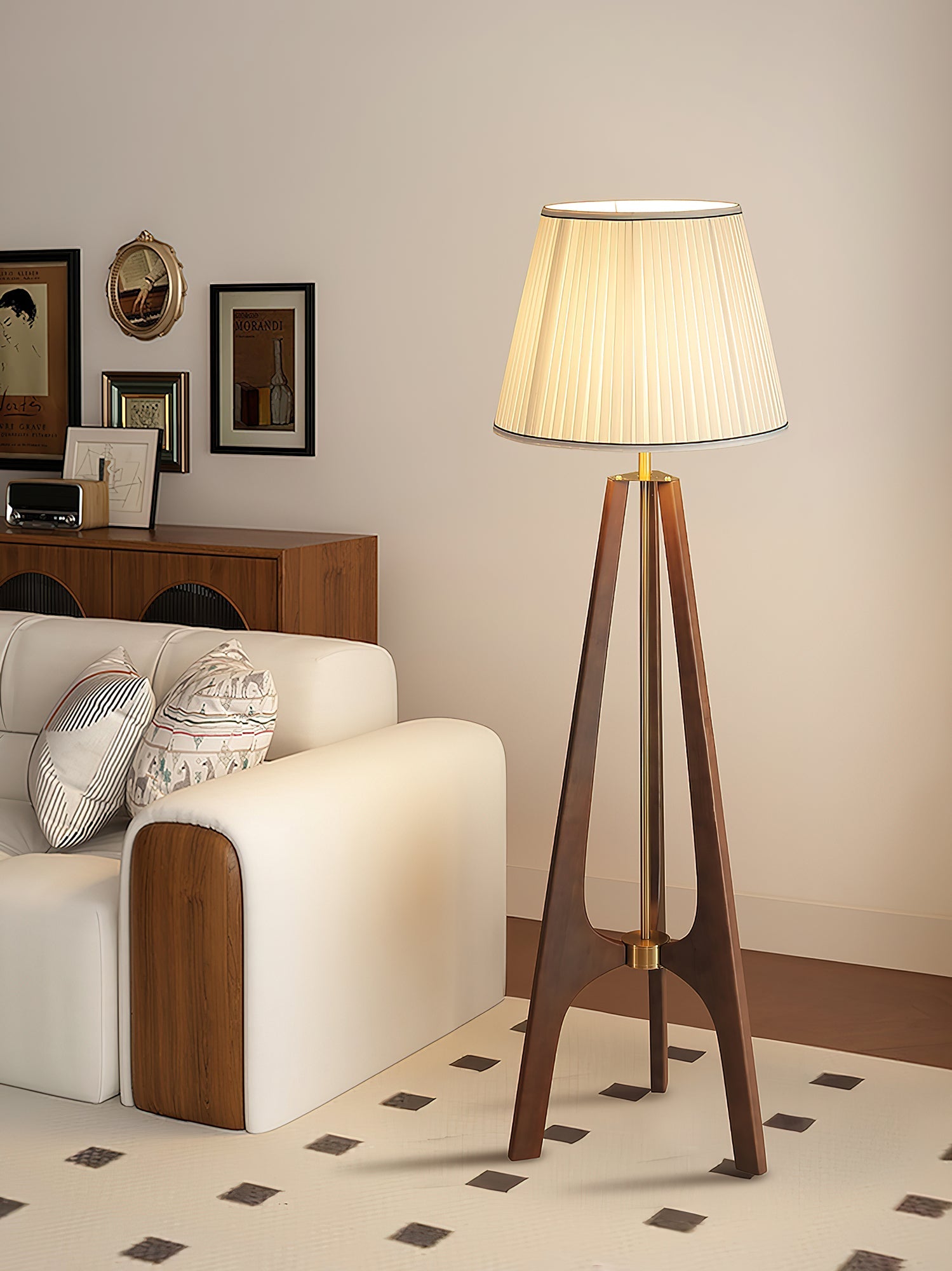 WOW Trivelle Tripod Floor Lamp