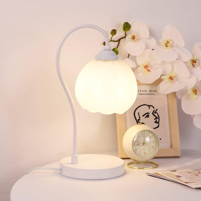 Tulip Shaped Table Lamp