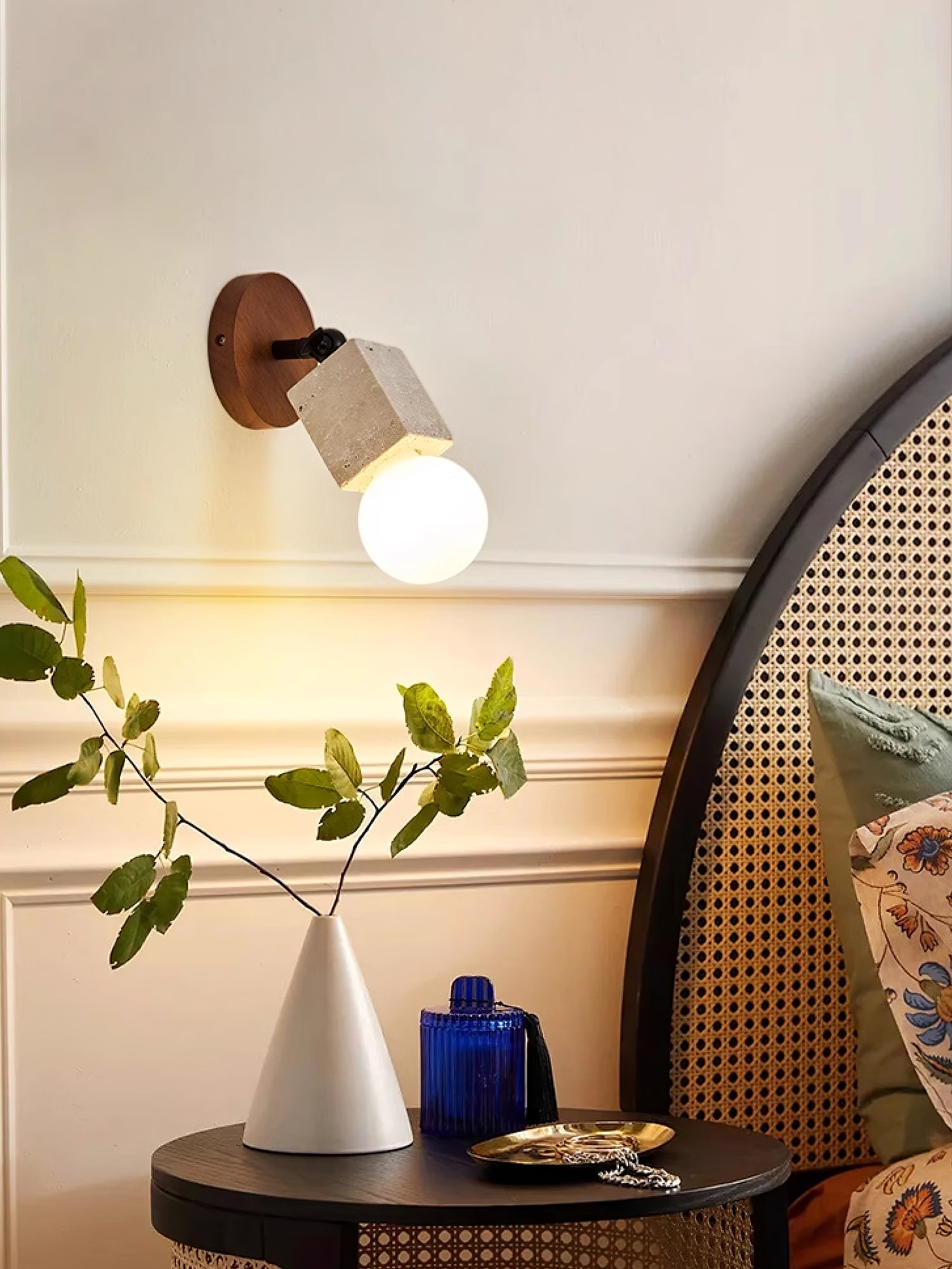 WOW Versa Stone Adjustable Wall Light