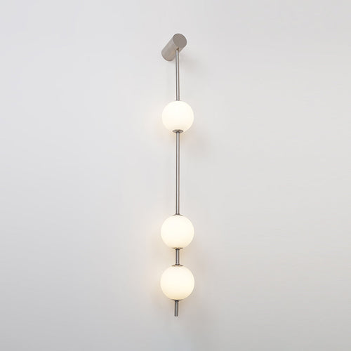 WOW Vertical Balls Wall Lamp