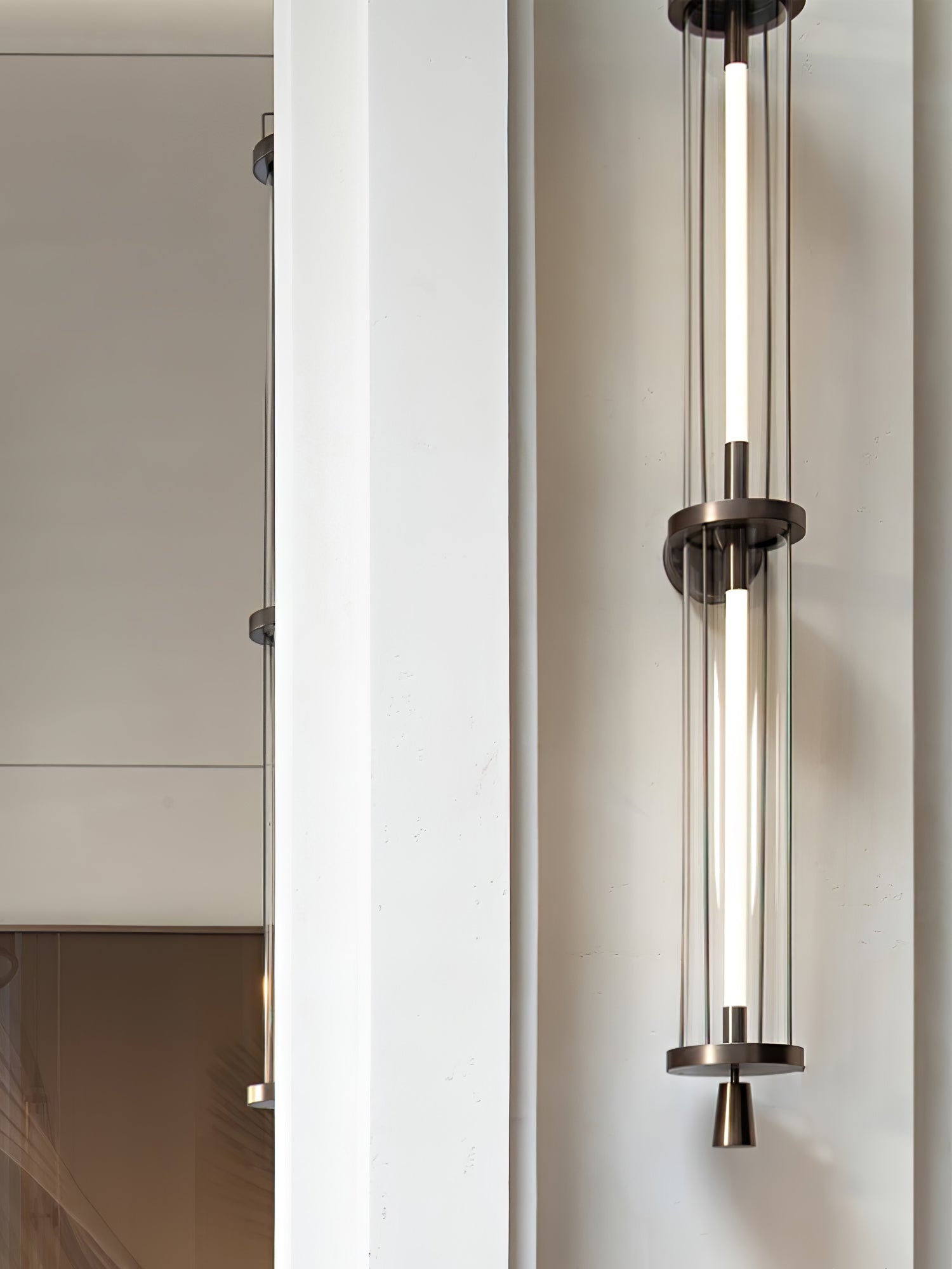 WOW Vertical Wall Sconce