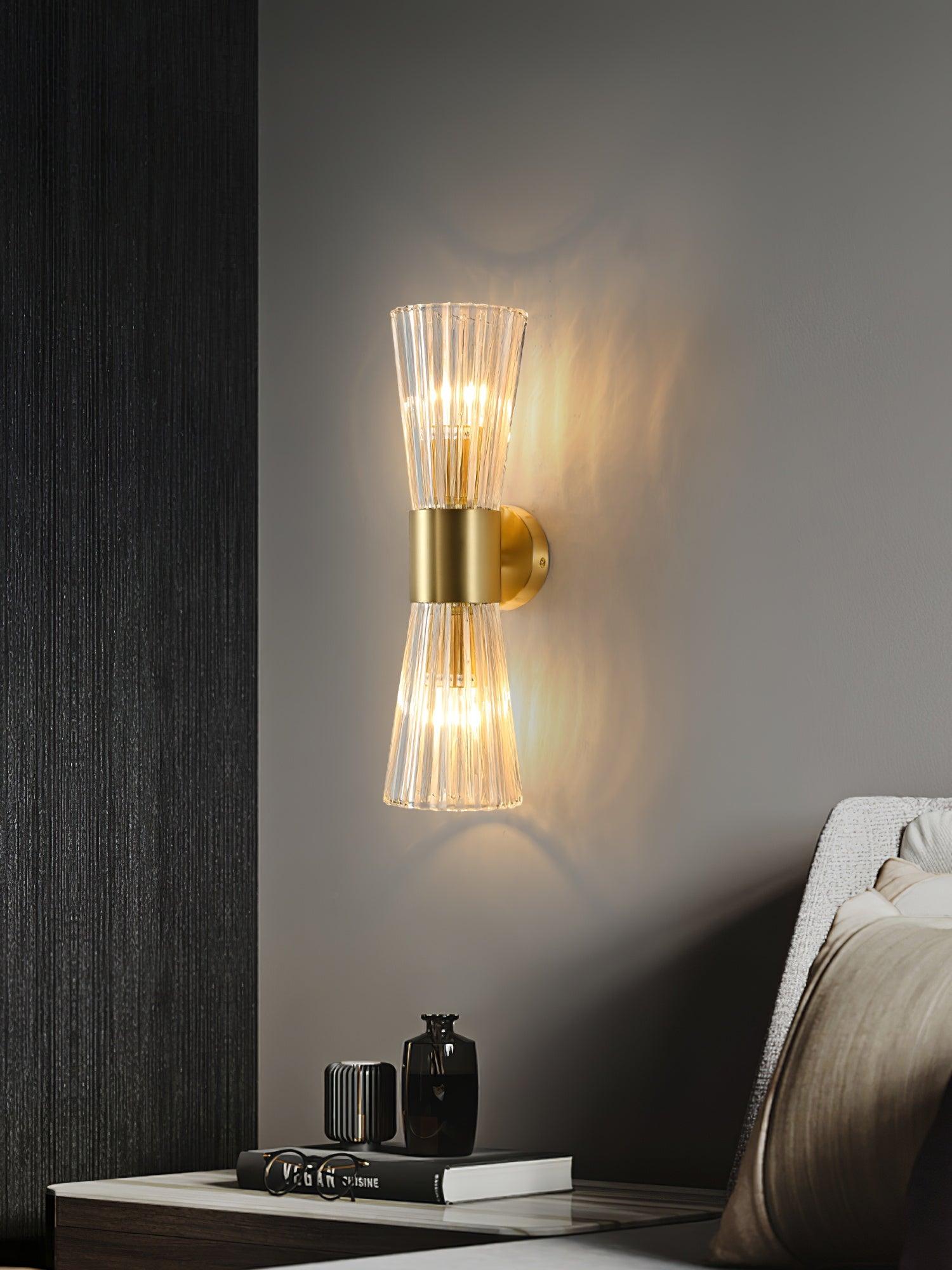 WOW Vesta Wall Lamp