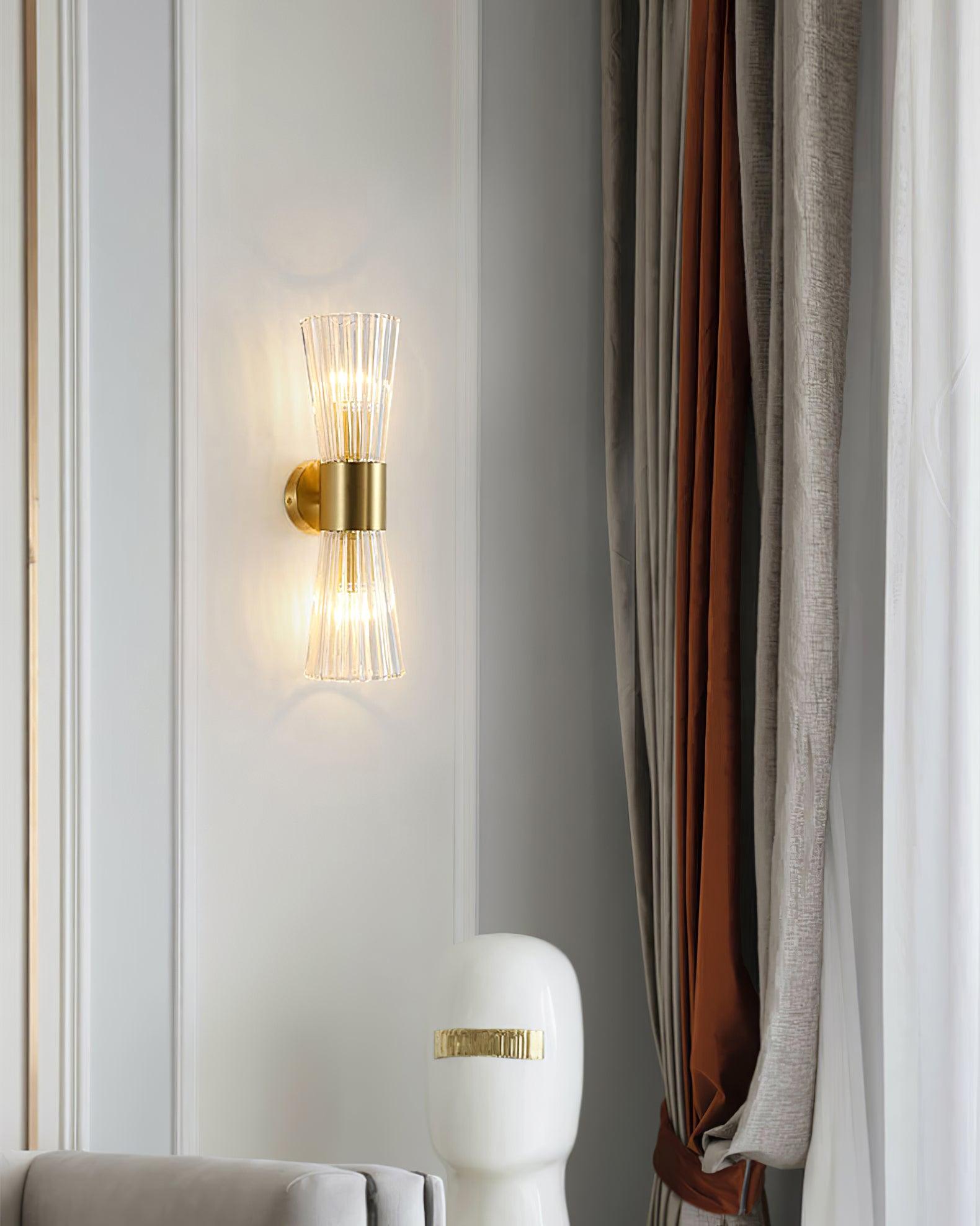 WOW Vesta Wall Lamp