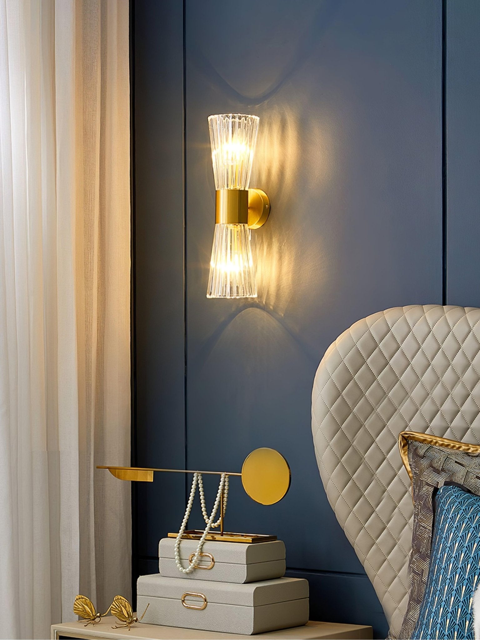 WOW Vesta Wall Lamp