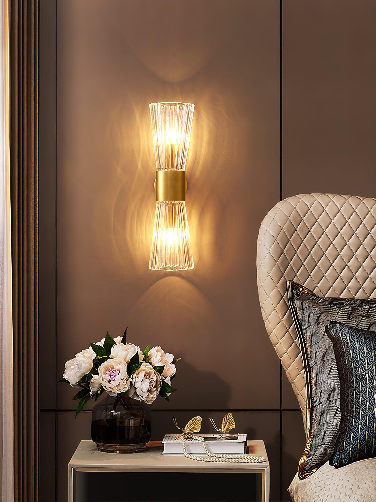 WOW Vesta Wall Lamp