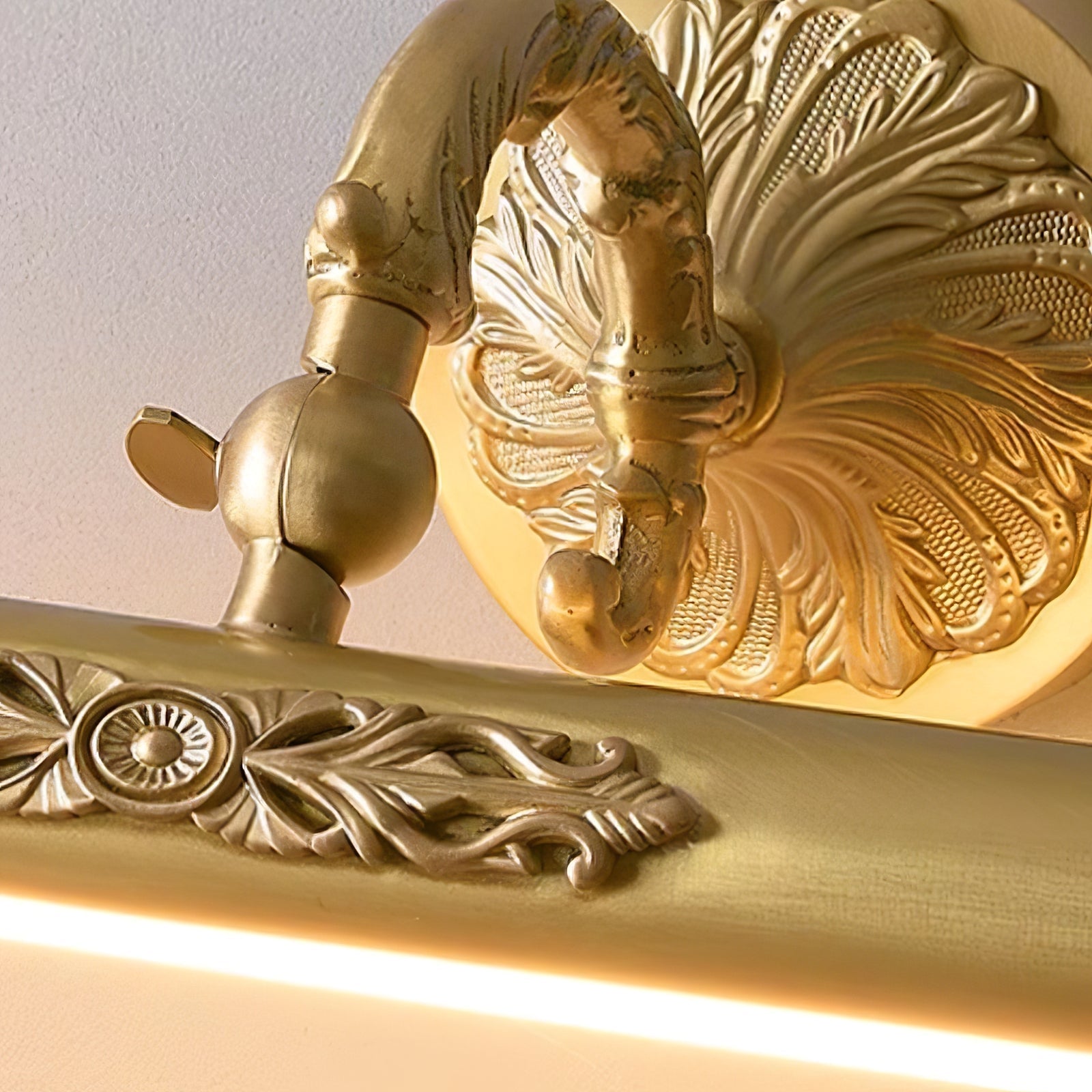 WOW Victoria Vanity Wall Light
