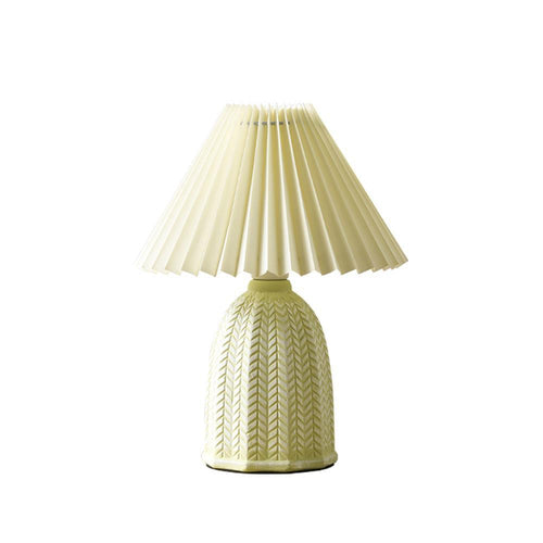 WOW Vintage Pleated Table Lamp