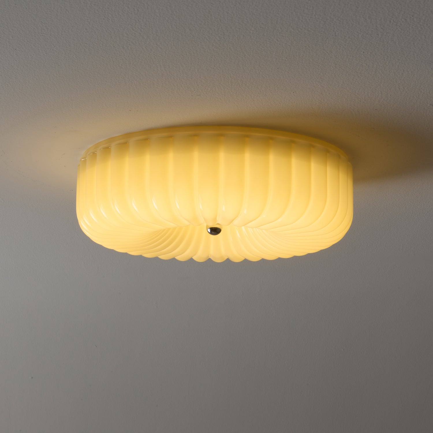 WOW Vivid Ripple Ceiling Light