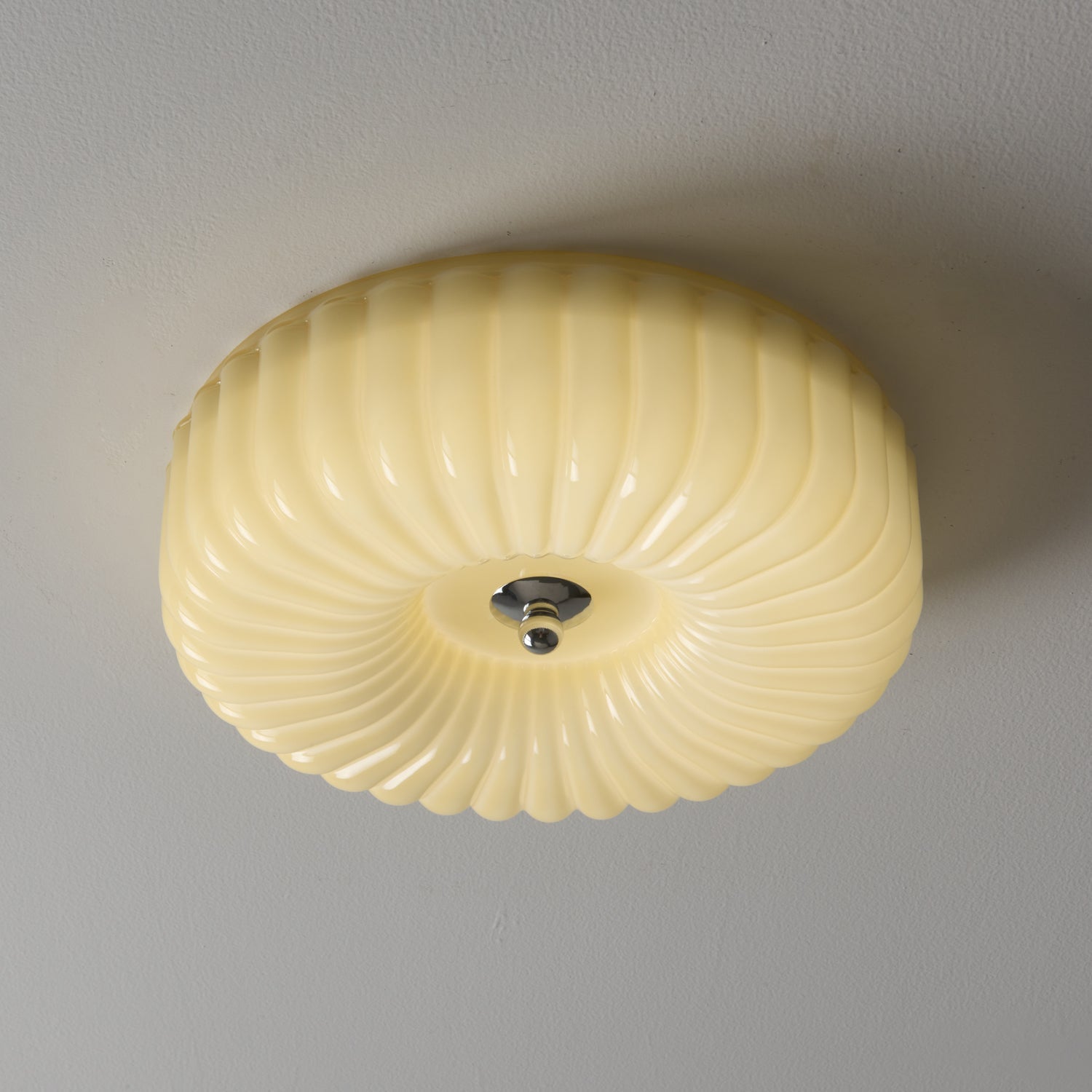 WOW Vivid Ripple Ceiling Light