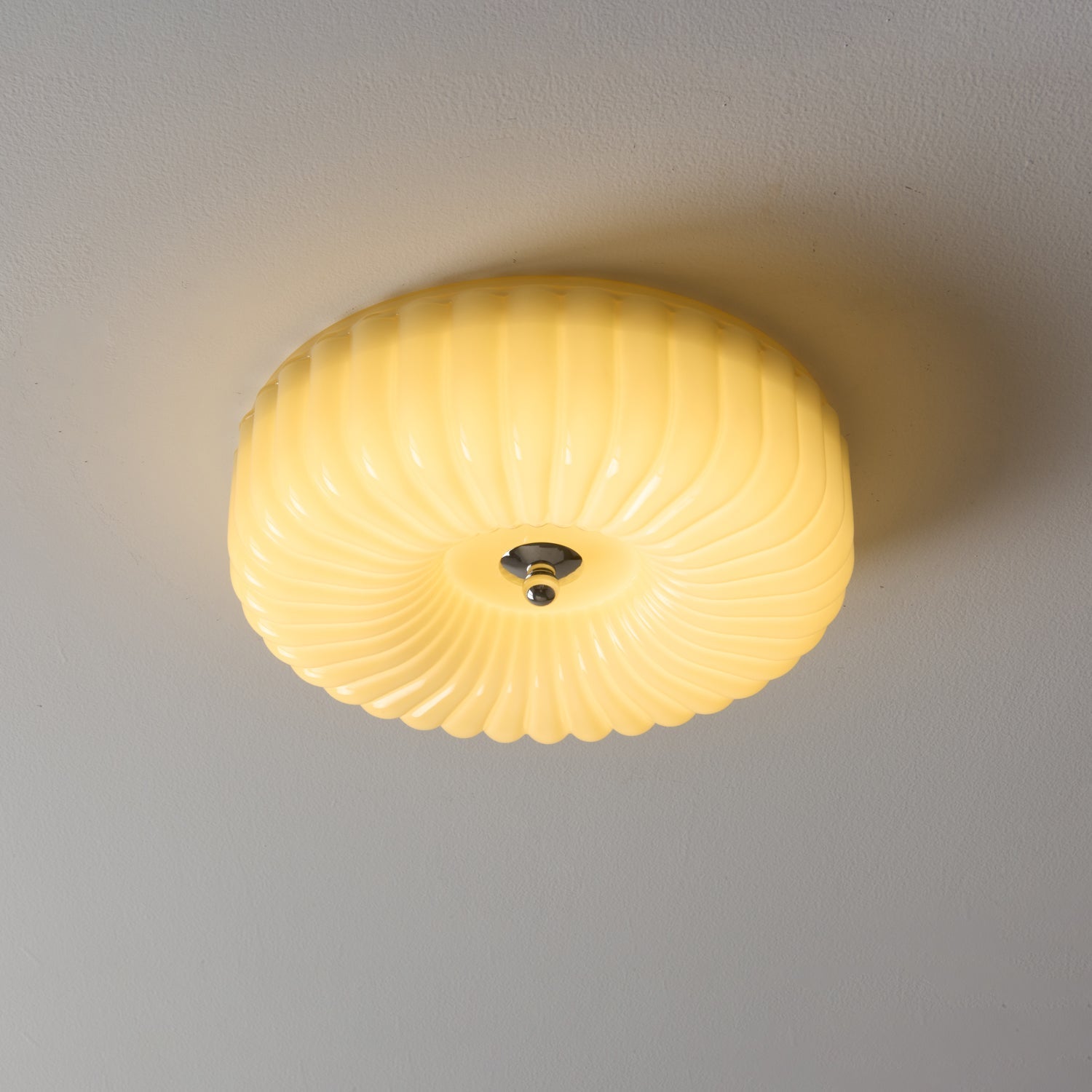 WOW Vivid Ripple Ceiling Light