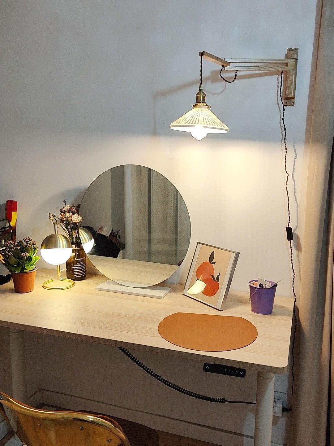 WOW Walnut Telescopic Wall Lamp
