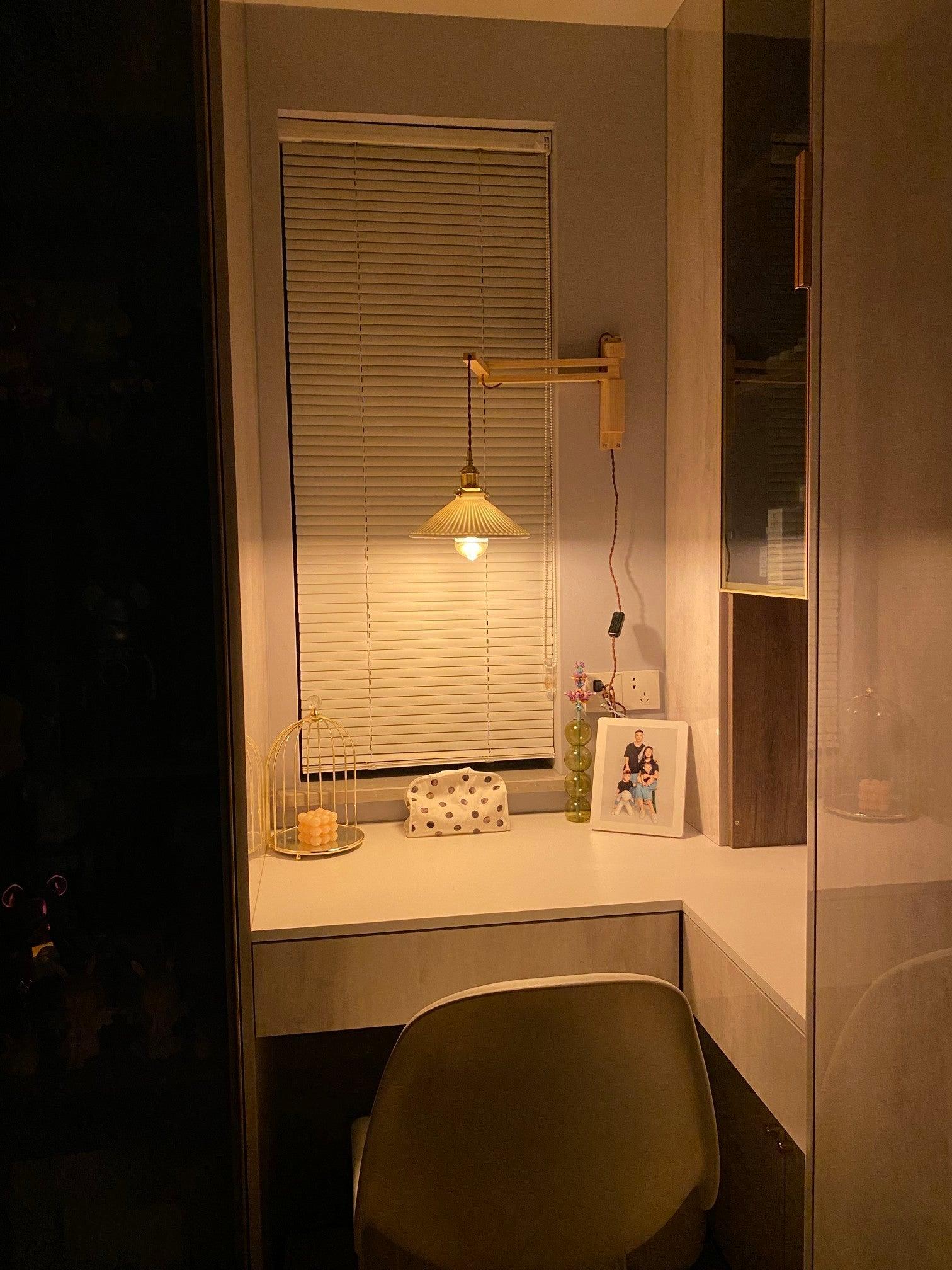 WOW Walnut Telescopic Wall Lamp