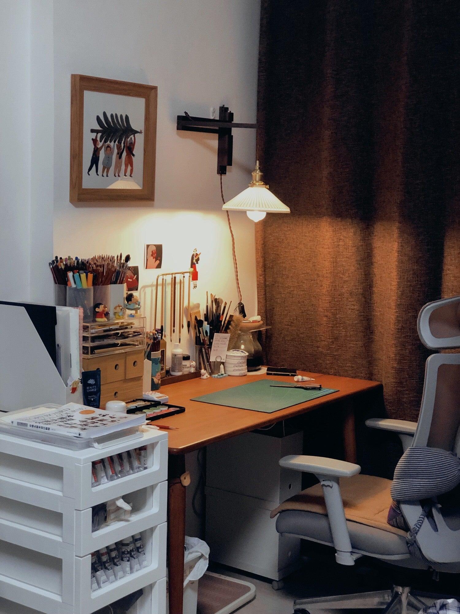 WOW Walnut Telescopic Wall Lamp