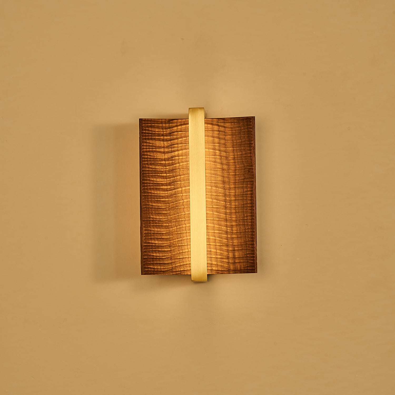 WOW Whisperwood Wall Light