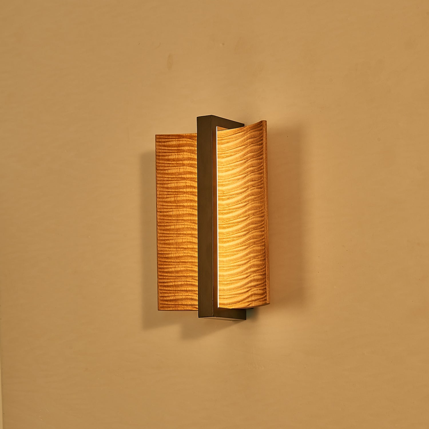 WOW Whisperwood Wall Light