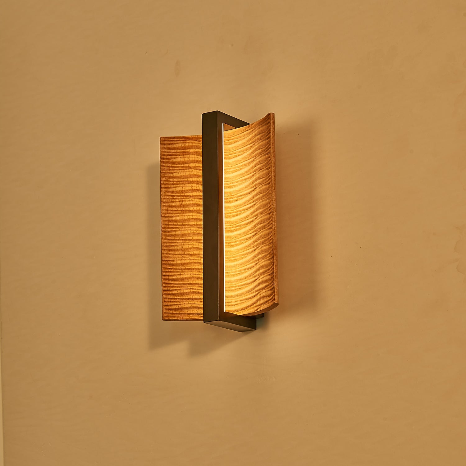 WOW Whisperwood Wall Light