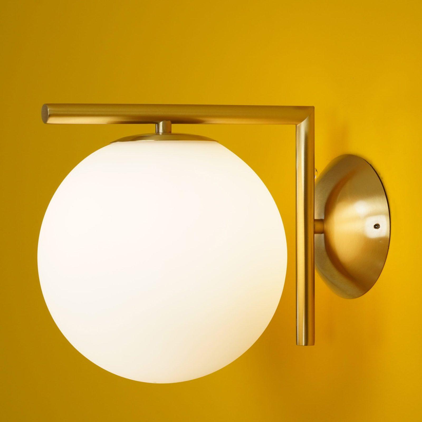 WOW Blown Glass Opal Glass Wall Lamp