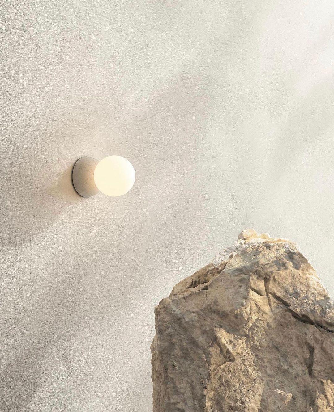 WOW Origo Wall Lamp